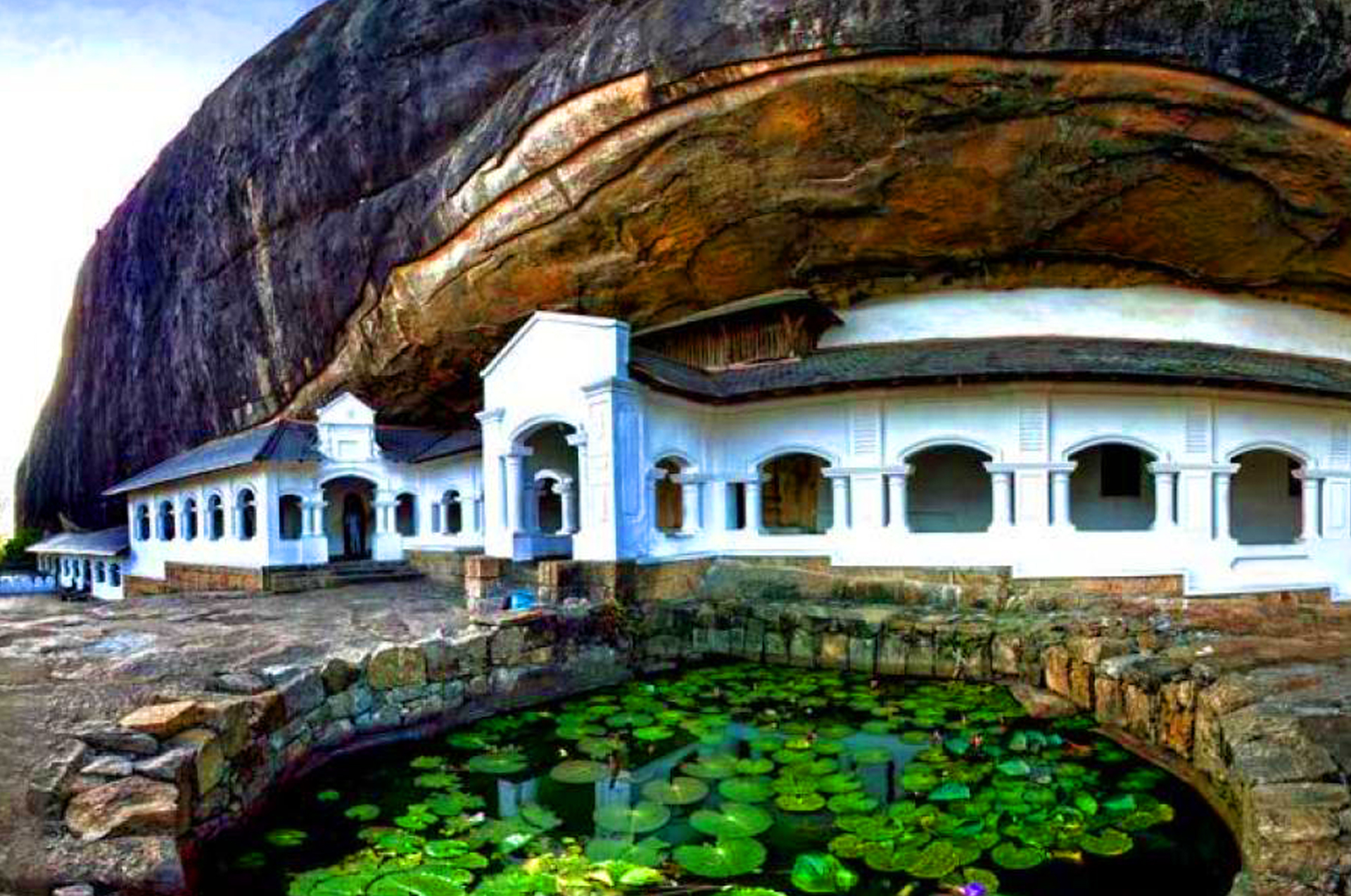 Dambulla Rock Temple