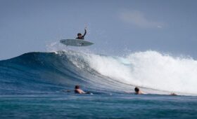 Surfing Hotspot in Hikkaduwa Sri Lanka