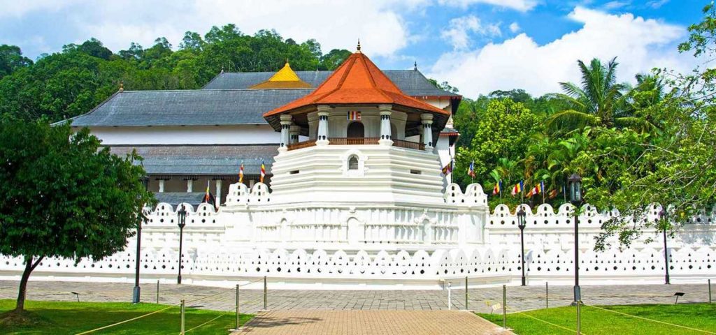 Tooth Relic Temple in Kandy