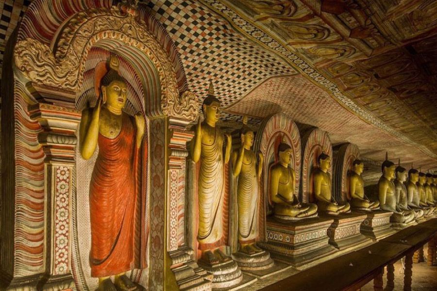Dambulla Cave Temple - Sri Lanka Cultural Triangle
