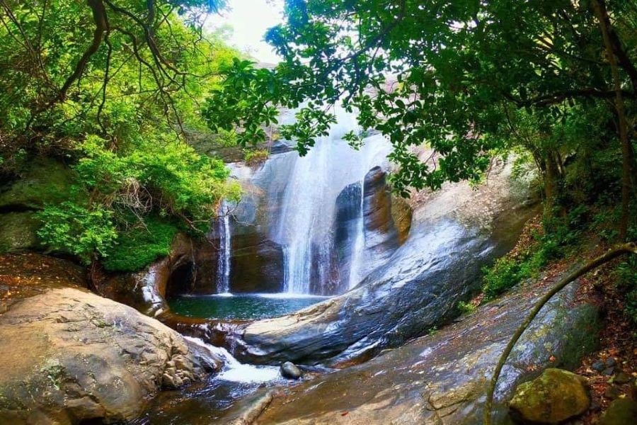Waterfalls Trekking in Sri lanka