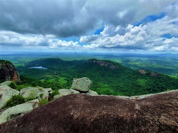 Dolukanda Mountain