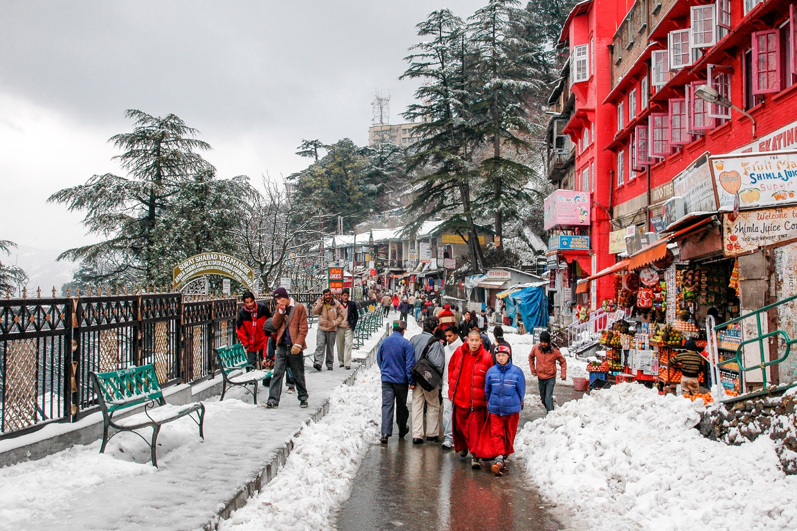 Shimla Street View - Shimla Manali Tour Packages