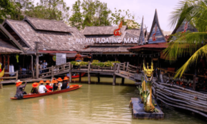 Pattaya Floating Market - Things to Do in Pattaya
