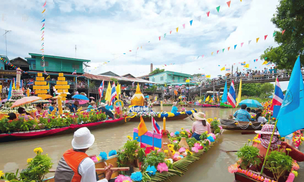 floating market in pattaya - Attractions in Pattaya