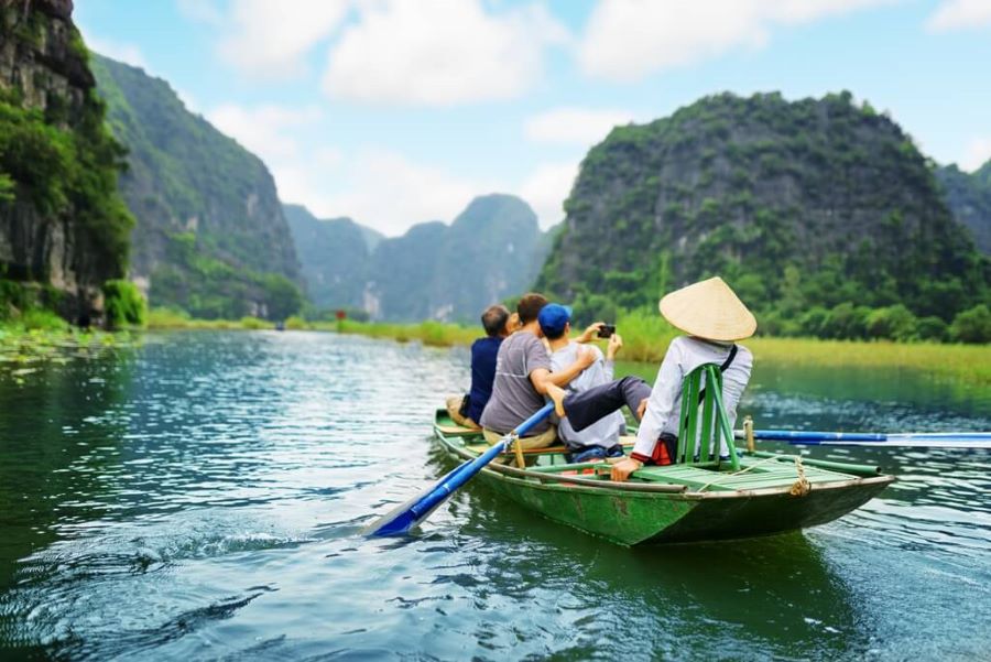 Boat ride in Ngo Dong River - Tam coc, Vietnam tour 5 days