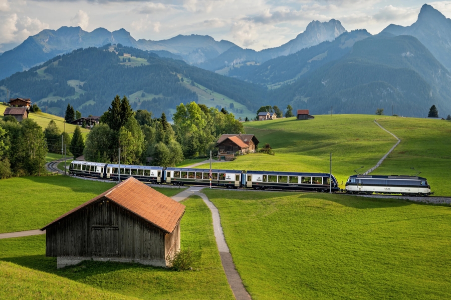 11 Days Switzerland Tour, Golden Pass Railway