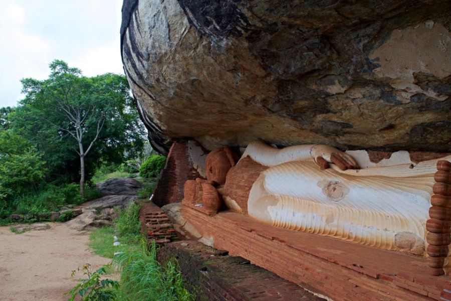Buddhist Temples in Sri Lanka