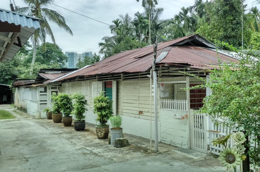 Kampong Lorong Buangkok