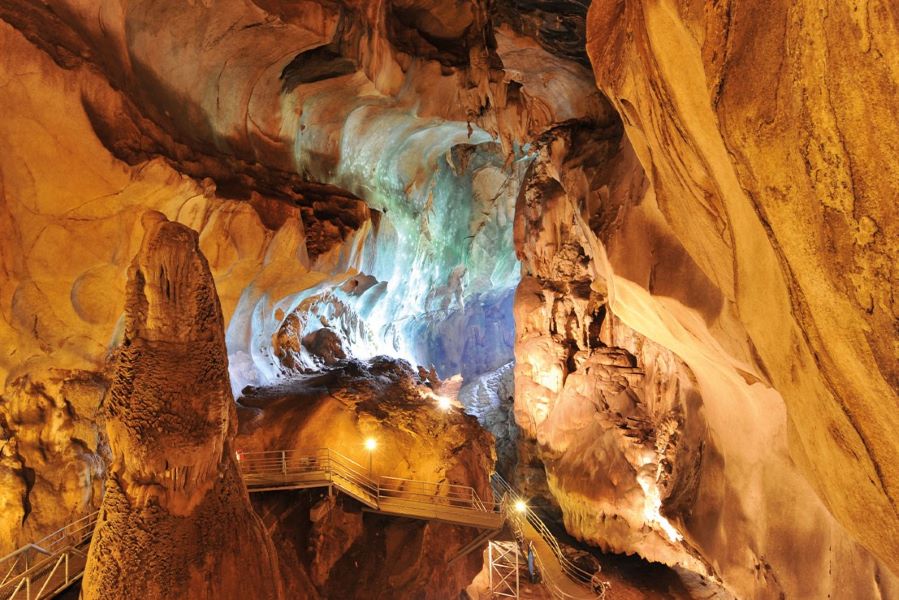  Explore Tempurung Cave